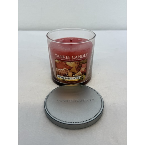 Yankee Candle Other - Yankee Candle Home Sweet Home Single Wick 7oz Candle
